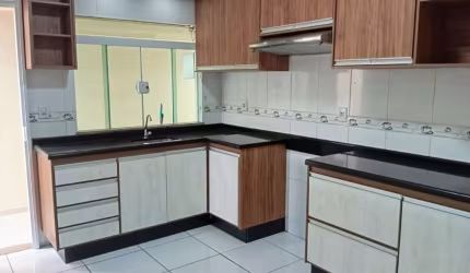 Casa com 2 dormitórios à venda, 145 m² por R$ 525.000,00 - Faisqueira - Pouso Alegre/MG