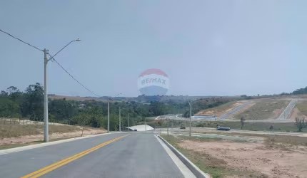 Terreno no Bairro Planejado Vila Amélia, na Zona Sul de São José dos Campos