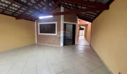 Lindo Sobrado para Locação no Residencial Bosque dos Ipês.