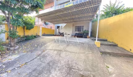 Casa à venda em Duque de Caxias, Parque Beira Mar, com 5 quartos, com 160 m², Raul Soares