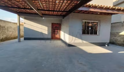 Casa à venda em Duque de Caxias, Saracuruna, com 4 quartos, com 54.3 m²