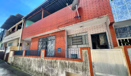 Casa à venda em Duque de Caxias, Parque Centenário, com 2 quartos, com 56 m², Francisca Thomé 225