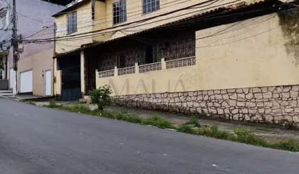 Casa à venda em Duque de Caxias, Parque Senhor do Bonfim, com 2 quartos, com 156 m²