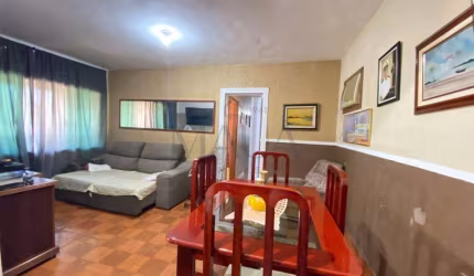 Casa à venda em Duque de Caxias, Jardim Primavera, com 3 quartos, com 200 m²