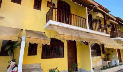 Casa à venda em Duque de Caxias, Jardim Gramacho, com 2 quartos, com 69.5 m²