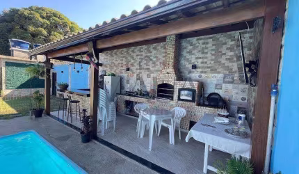 Casa à venda em Duque de Caxias, Saracuruna, com 1 quarto, com 16 m², Residencial Rua do Teatro