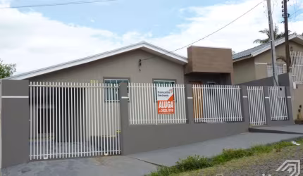 Residência com Edícula - Contorno / Santa Paula