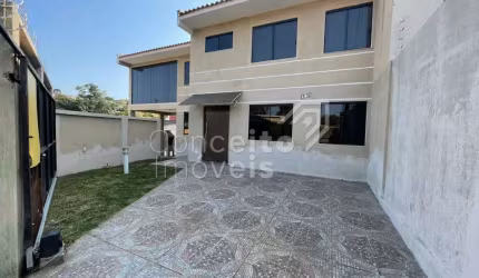 Sobrado com Piscina - Estrela