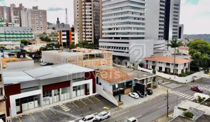 Loja / Ponto Comercial com Estacionamento - Vila Estrela
