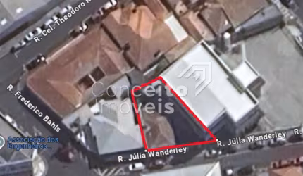 Terreno com 163,93m² - Centro