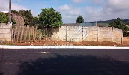 Terreno com 360m² - Piriquitos