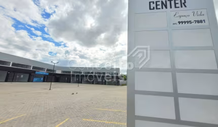 Fraternitá Mall - Uvaranas - Sala Comercial