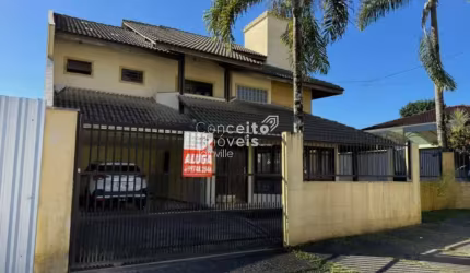 Sobrado amplo - Floresta - Joinville/SC 204,67 m²
