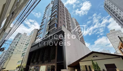 Edifício Avalon - Apartamento Mobiliado - Meia Praia