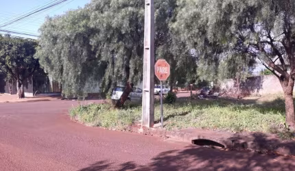 Terreno para Venda em Cascavel, Universitario