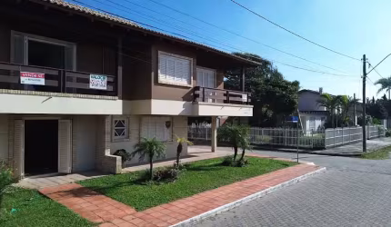LINDO SOBRADO, SUA CASA NA PRAIA!