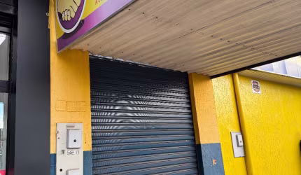 Sala comercial Av Brasil Zona 05