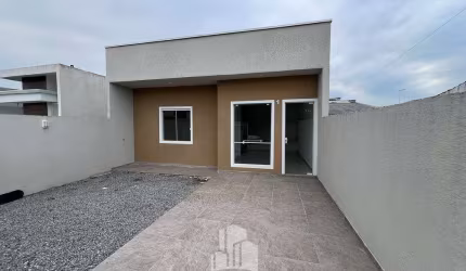 Casa 3 dormitórios em Matinhos