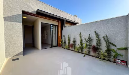 Casa alto padrão com 2 suítes e opção com SPA