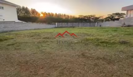 Terreno a Venda no condomínio Terra Caxambu em Jundiaí.
