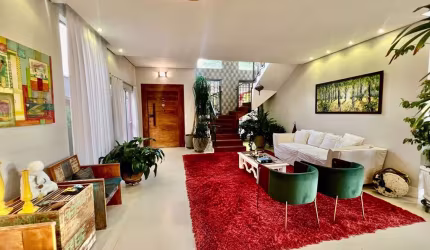 Casa a venda em condomínio Portal da Primavera - Engordadouro em Jundiaí.