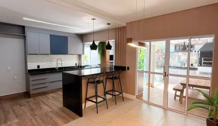 Casa a venda no Villagio Di San Francesco, bairro Medeiros em Jundiaí-SP