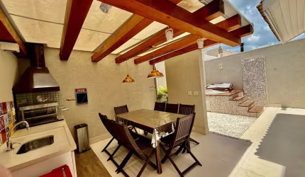 Casa a venda em Condomínio Fechado Reservatto, Engordadouro em Jundiaí SP.