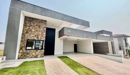 Casa Térrea à Venda no Condomínio Mont'Alcino - Valinhos - SP
