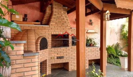 CASA A VENDA CONDOMÍNIO VILLAGGIO DI FIORI - LOUVEIRA / SP