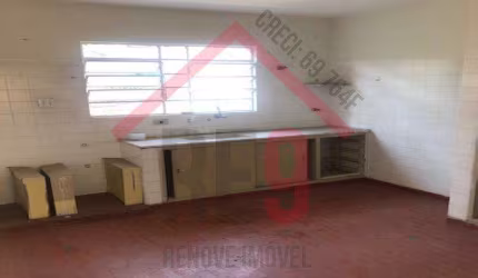 CASA ASSOBRADADA SEM GARAGEM!!