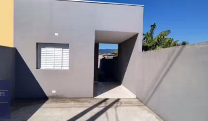 Casa 2 Quartos Caraguatatuba - SP - Balneário dos Golfinhos