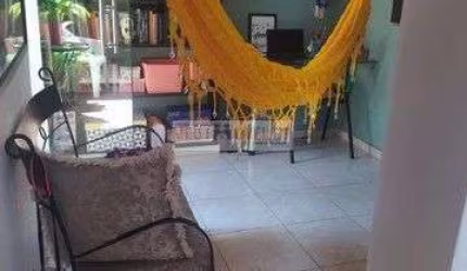 Casa com 2 dormitórios à venda, 180 m² por R$ 635.000 - Jardim dos Hibiscos - Ribeirão Preto/SP
