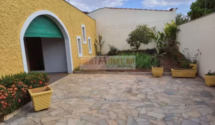 Casa com 3 quartos à venda no Parque Residencial Lagoinha, Ribeirão Preto , 220 m2 por R$ 500.000