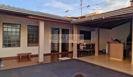 Casa com 3 quartos à venda no Parque dos Bandeirantes, Ribeirão Preto , 250 m2 por R$ 585.000