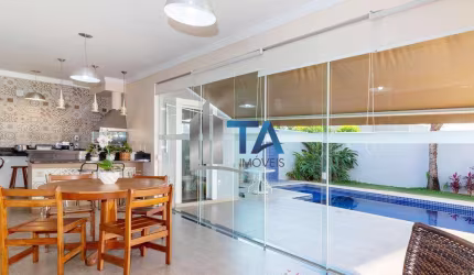 Casa de Condomínio à venda, 284m² com 3 Suítes 4 vagas, por R$ 1.990.000 - Swiss Park Campinas SP