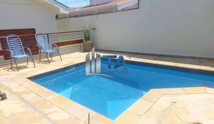Casa à venda com 218m² - 3 Quartos 1 suíte 2 vagas, por R$ 1.050.000 - Taquaral em Campinas SP