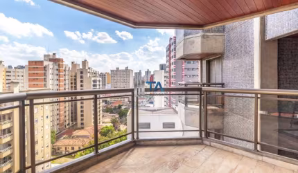 Apartamento Cobertura Duplex à venda 244m² com 3 suítes, por 2.300.000 no Cambuí em Campinas.