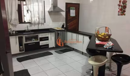 Sobrado com 3 dormitórios à venda, 276 m² - Vila Curuçá - Santo André/SP