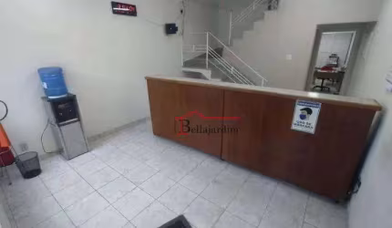 Sobrado com 3 dormitórios para alugar, 180 m² - Bairro Jardim - Santo André/SP
