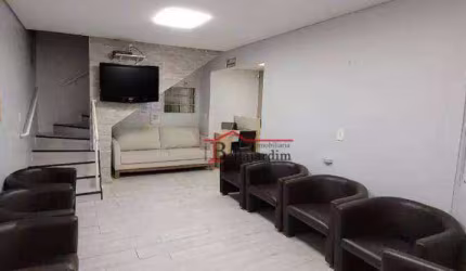 Sobrado com 4 dormitórios para alugar, 112 ² - Bairro Vila Scarpelli - Santo André/SP