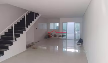 Sobrado com 3 dormitórios à venda, 150m² - Bairro Vila Marina - Santo André/SP