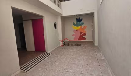 Sobrado com 4 dormitórios à venda, 245m² - Bairro Santa Paula - São Caetano do Sul/SP
