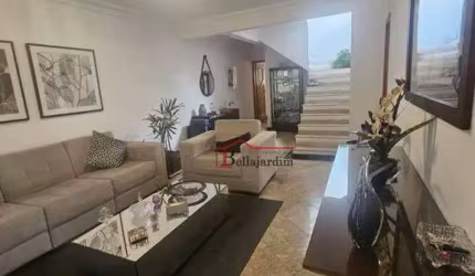 Sobrado com 3 dormitórios à venda, 300m² - Bairro Campestre - Santo André/SP