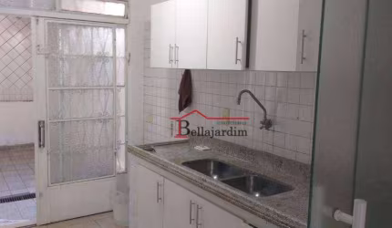 Sobrado com 3 dormitórios para alugar, 88m² - Bairro Campestre - Santo André/SP