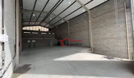 Galpão para alugar, 355 m² - Vila Carlina - Mauá/SP