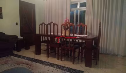 Casa com 3 dormitórios à venda, 185 m²  - Bairro Jardim - Santo André/SP