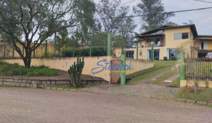 Casa com 3 dormitórios à venda, 242 m² por R$ 1.300.000,00 - Condomínio Clube de Campos Valinhos - Valinhos/SP