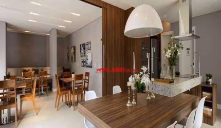 ** Apartamento de 3 Dormitórios sendo 1 Suíte (Living Ampliado) com 2 vagas de Garagem - Ótima Localização na Vila Mariana - 86m² de Área Privativa
