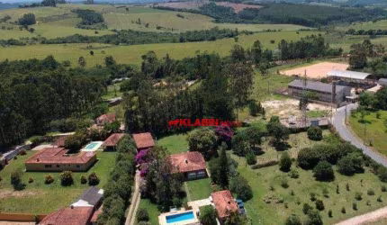 Chácara com 8 dormitórios à venda, 20000 m² por R$ 4.500.000 - Perímetro Urbano - Sarapuí/SP