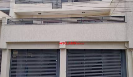 Sobrado com 303m² de Área Construída - 3 Suítes com 4 Vagas de Garagem - Belo Quintal com Churrasqueira - Ótima Local Próximo ao Parque da Aclimação